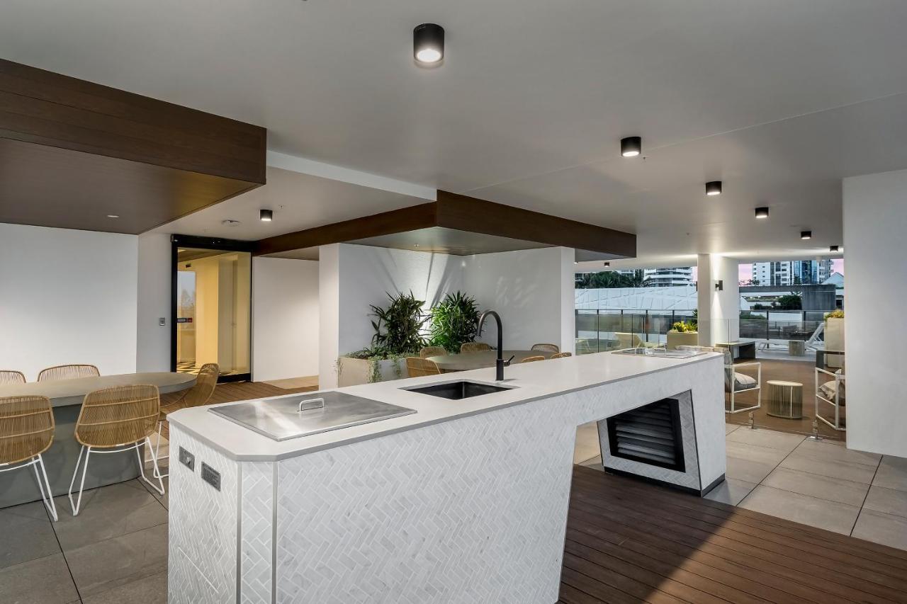 Koko Broadbeach Gold Coast Extérieur photo